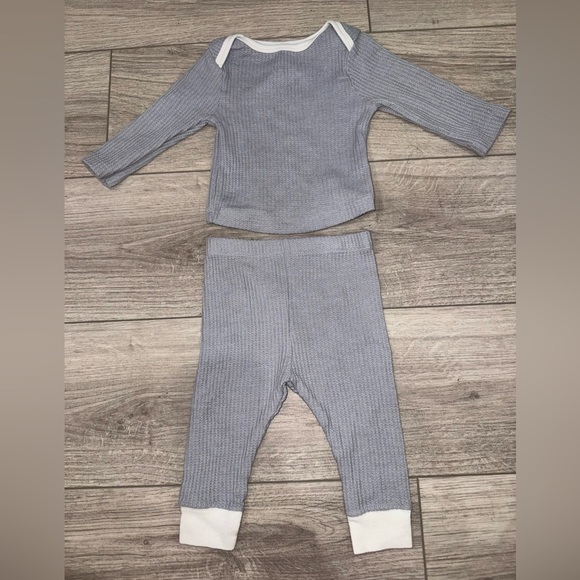 CLOUS ISLAND Gray Waffle Baby pajama set - Picture 1 of 3